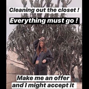 I’m moving and need to get rid of clothes !!